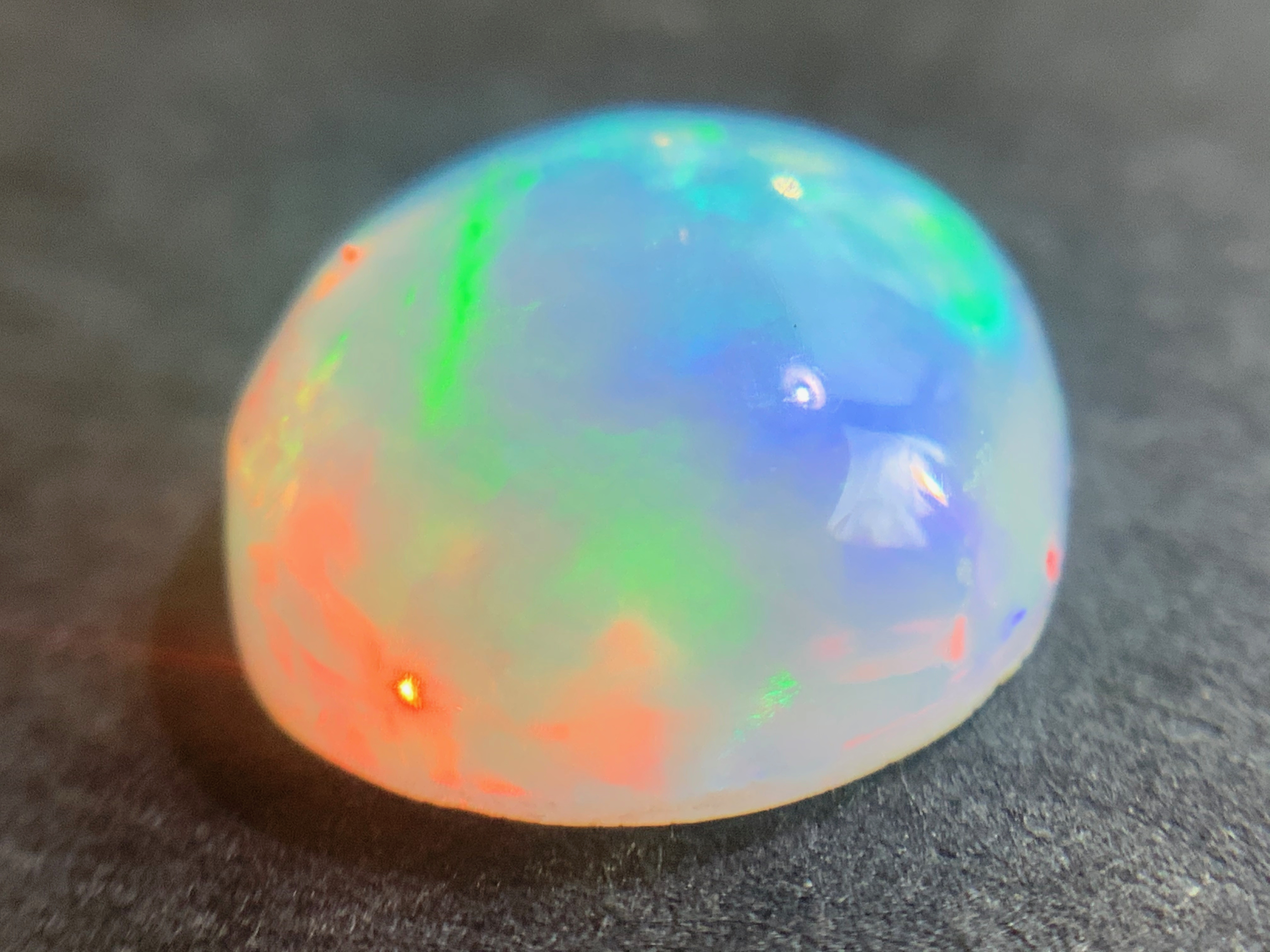 1 pc Rare Qualität !! Crystal Opal -Welo -2.00 ct - B557