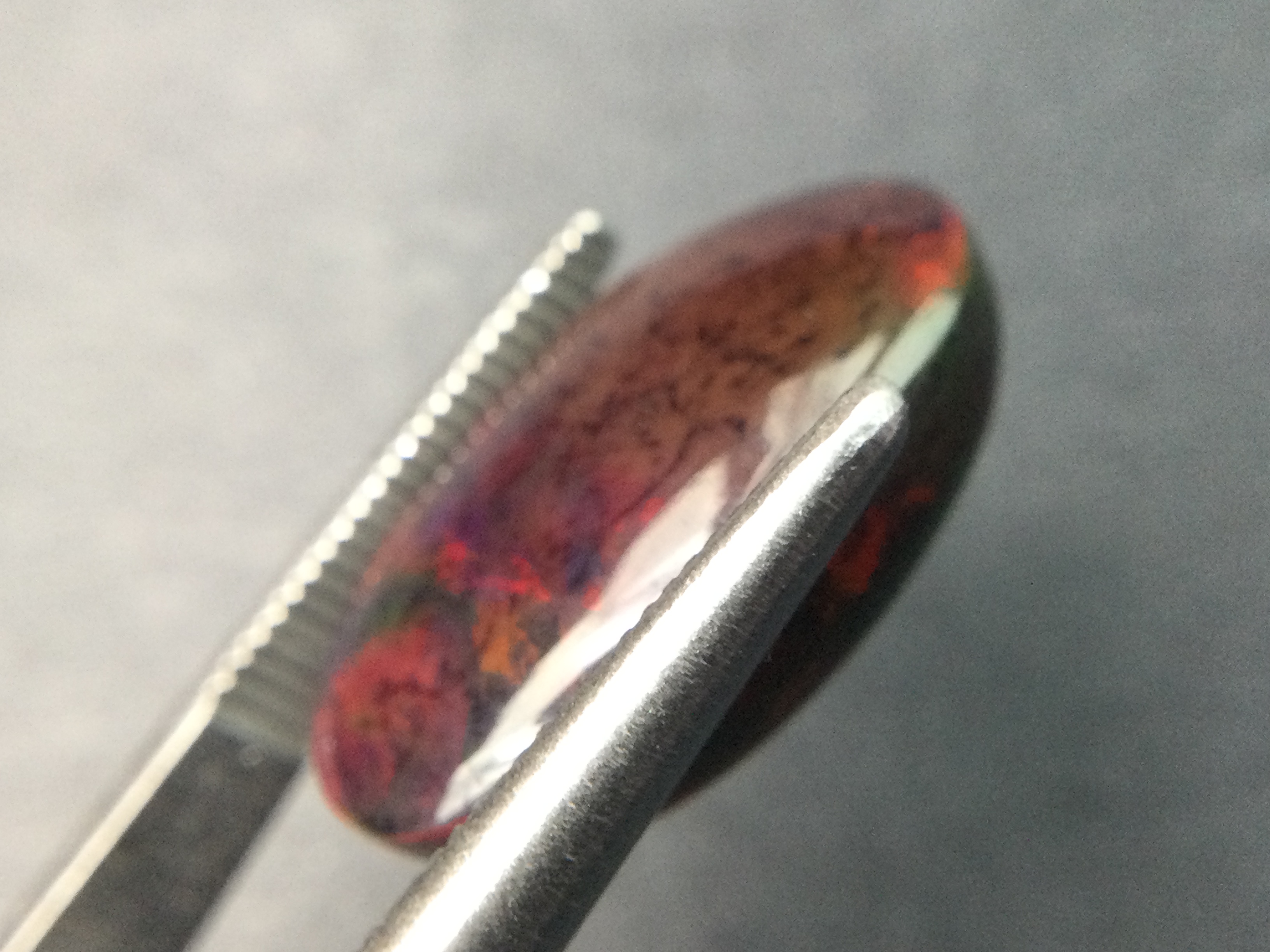 Natural Black Opal-4.66 ct Welo (Ethiopien) B285