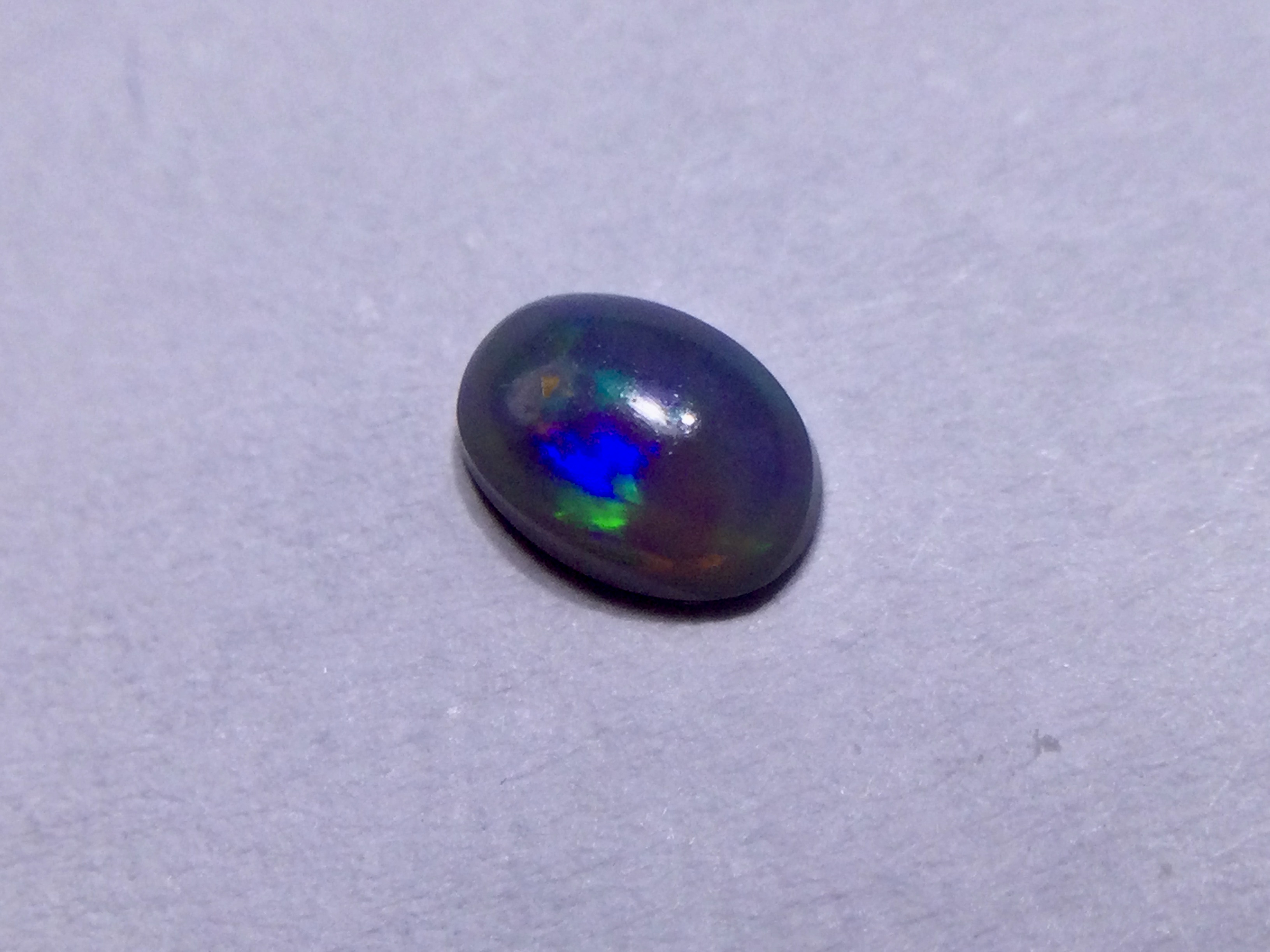  Konvolut von 26 australischen Lightning Ridge Dark Black Opalen B 373 - 2.47 ct