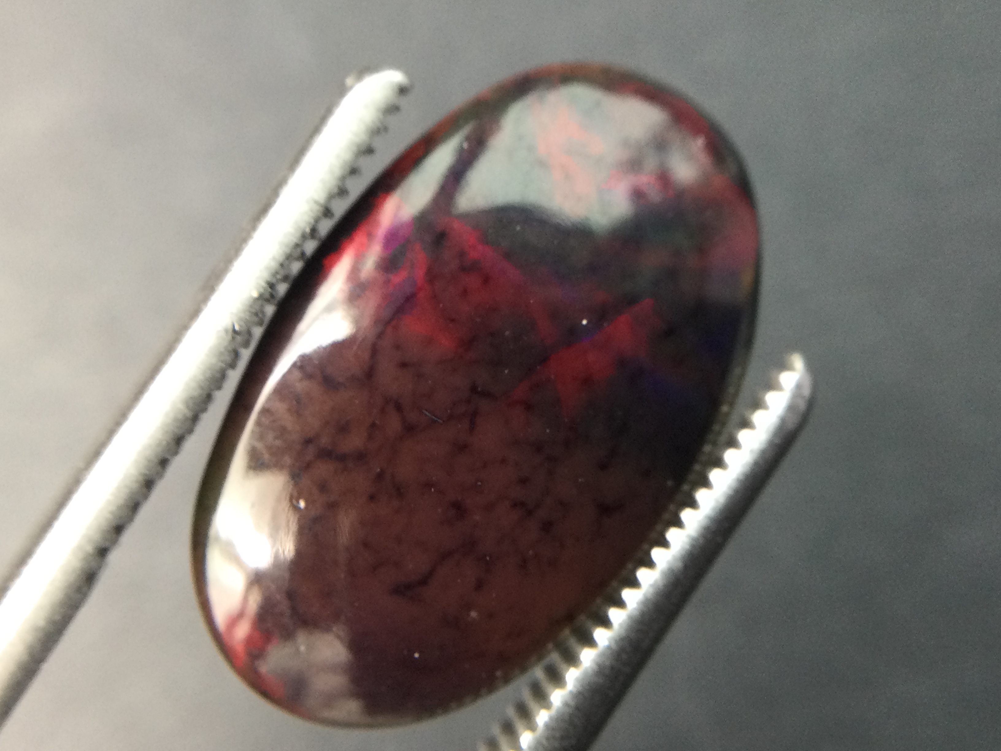 Natural Black Opal-4.66 ct Welo (Ethiopien) B285