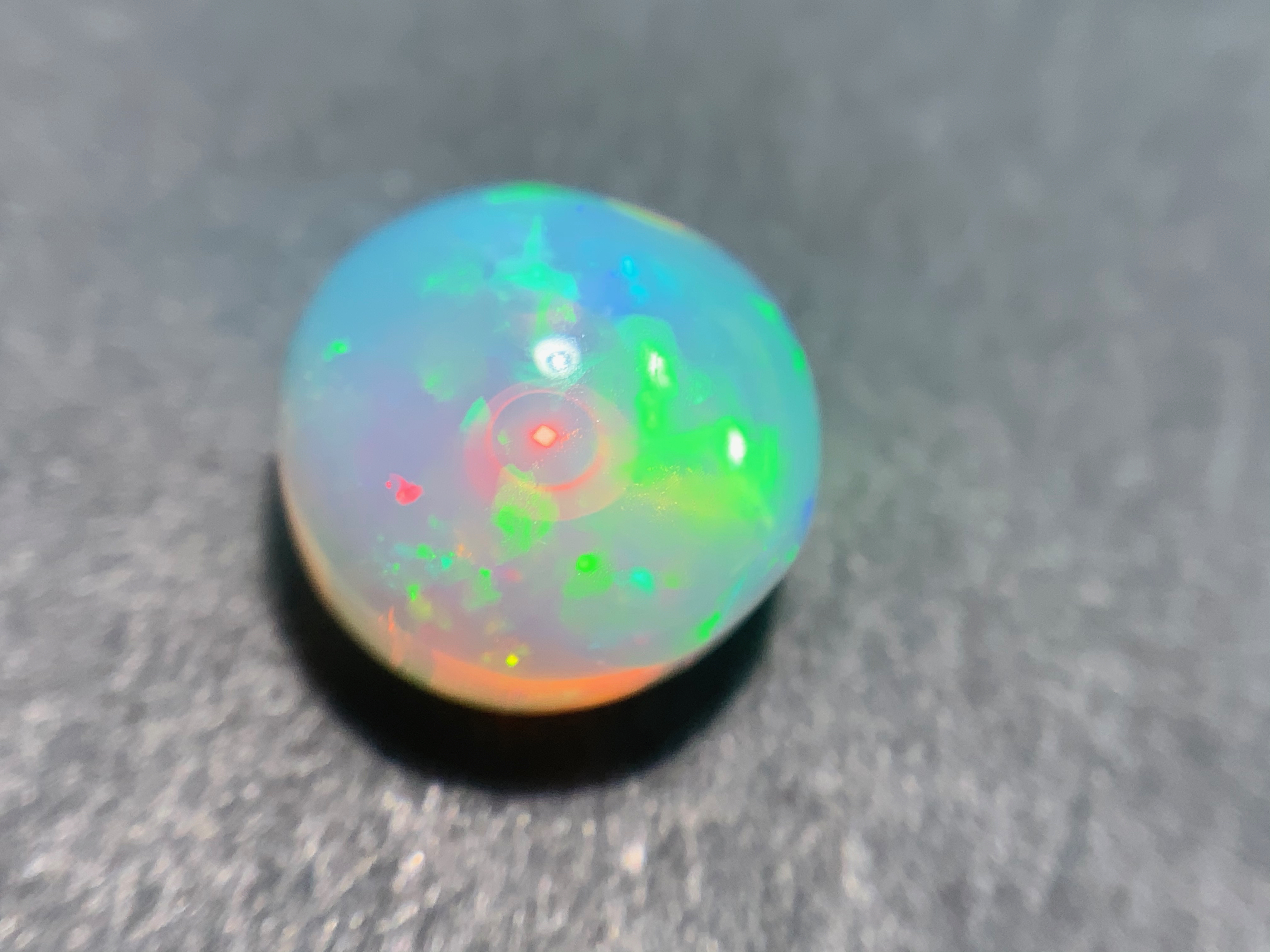 1 pcs Crystal Opal  -Welo - 2.32 ct - B 586