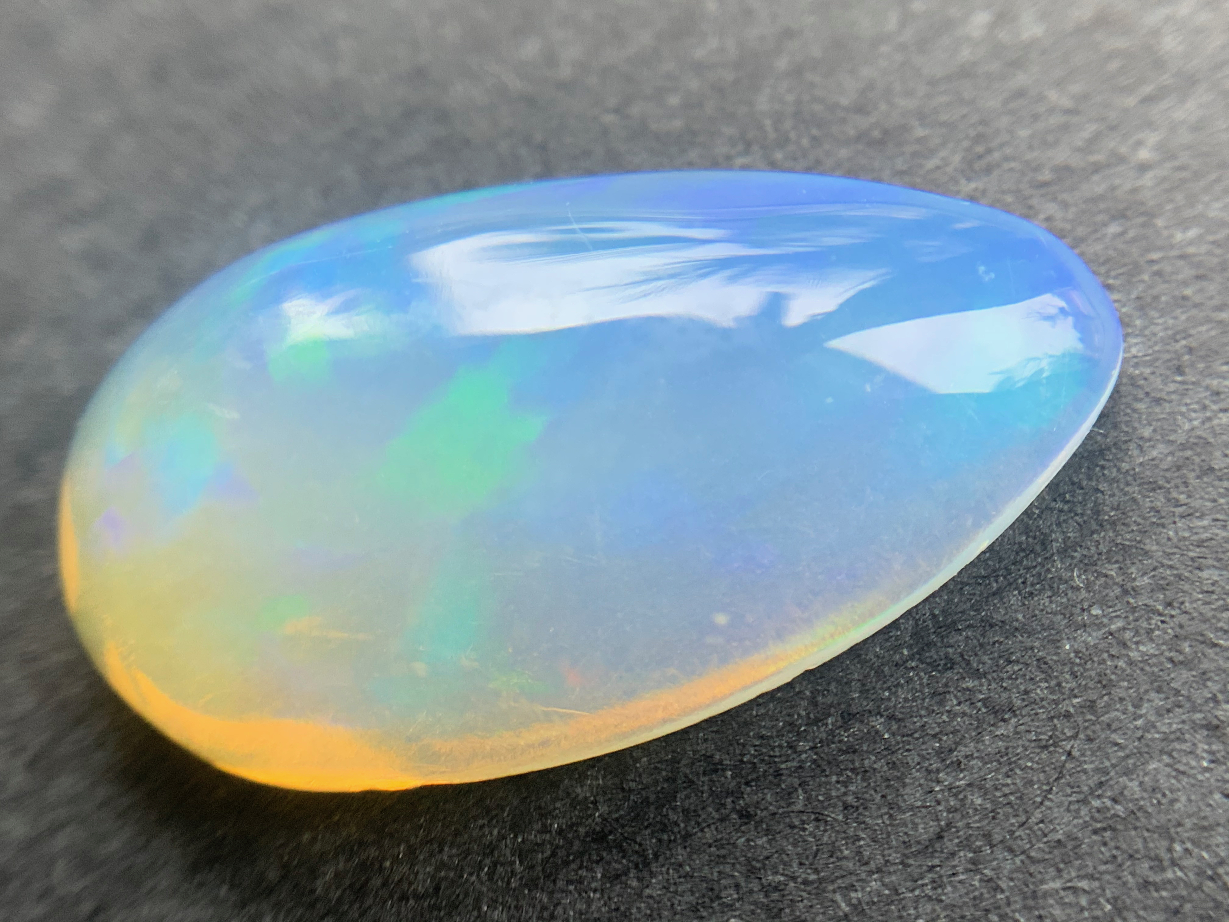 1 pcs Crystal Opal -Welo - 2.61 ct - B 543