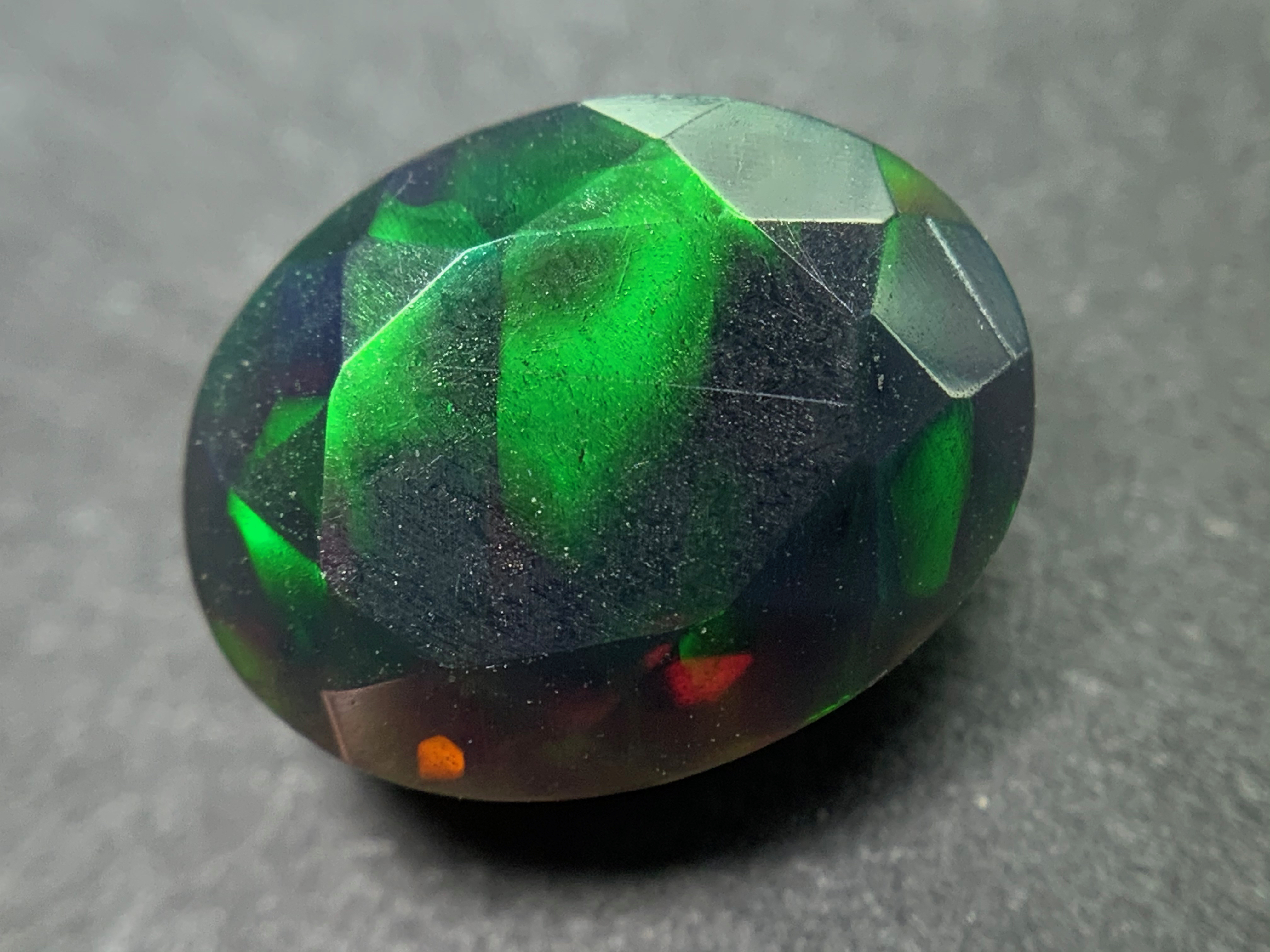 Natural Black Opal-Welo (Ethiopien) B 112