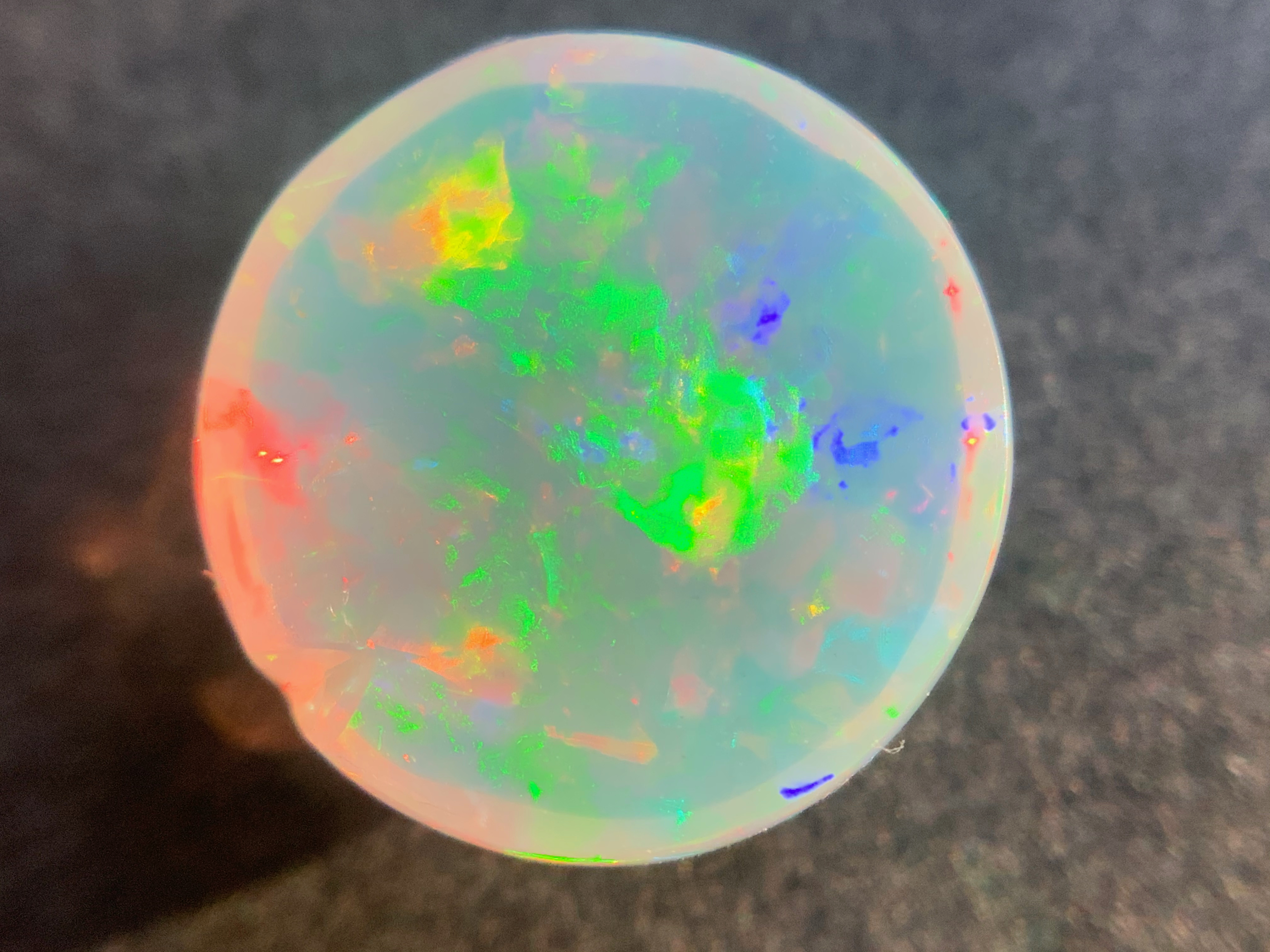 1 pcs Crystal Opal -Welo - 1.38 ct - B 581