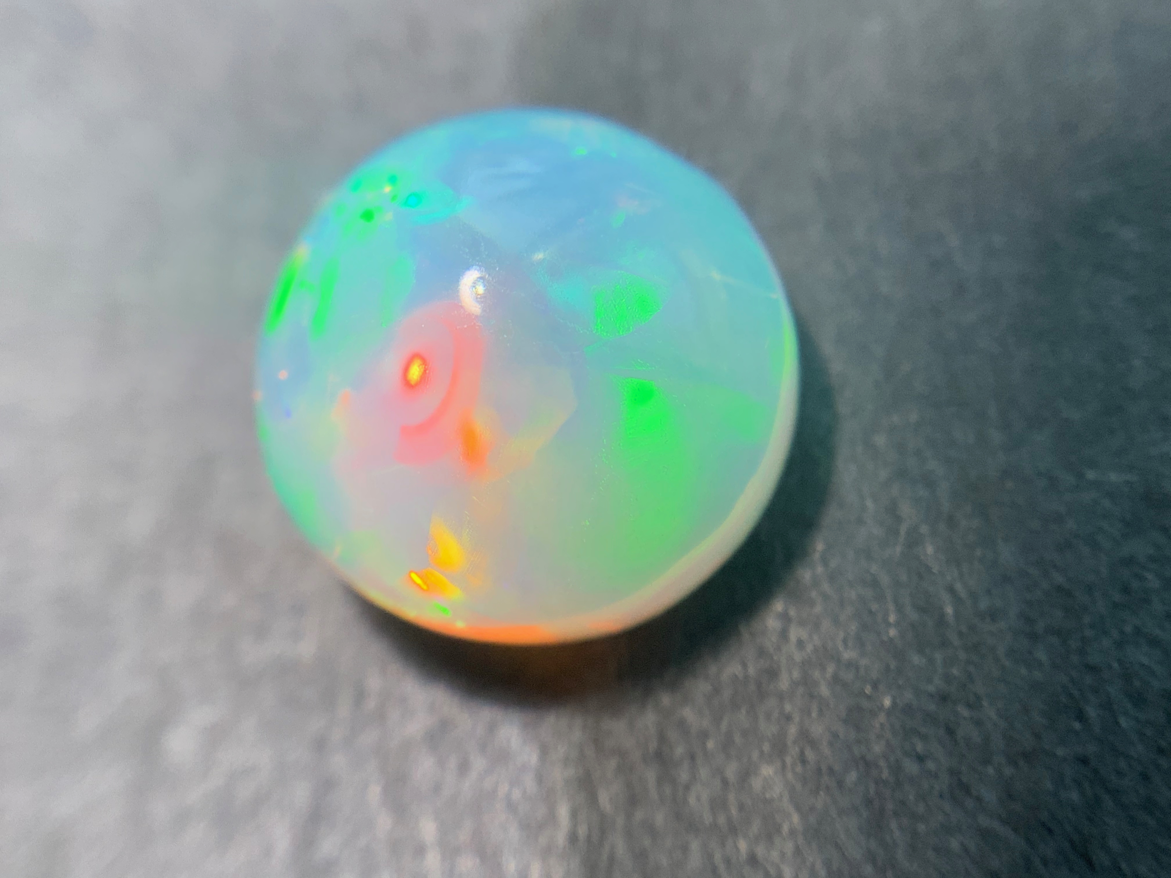 1 pcs Crystal Opal  -Welo - 2.32 ct - B 586