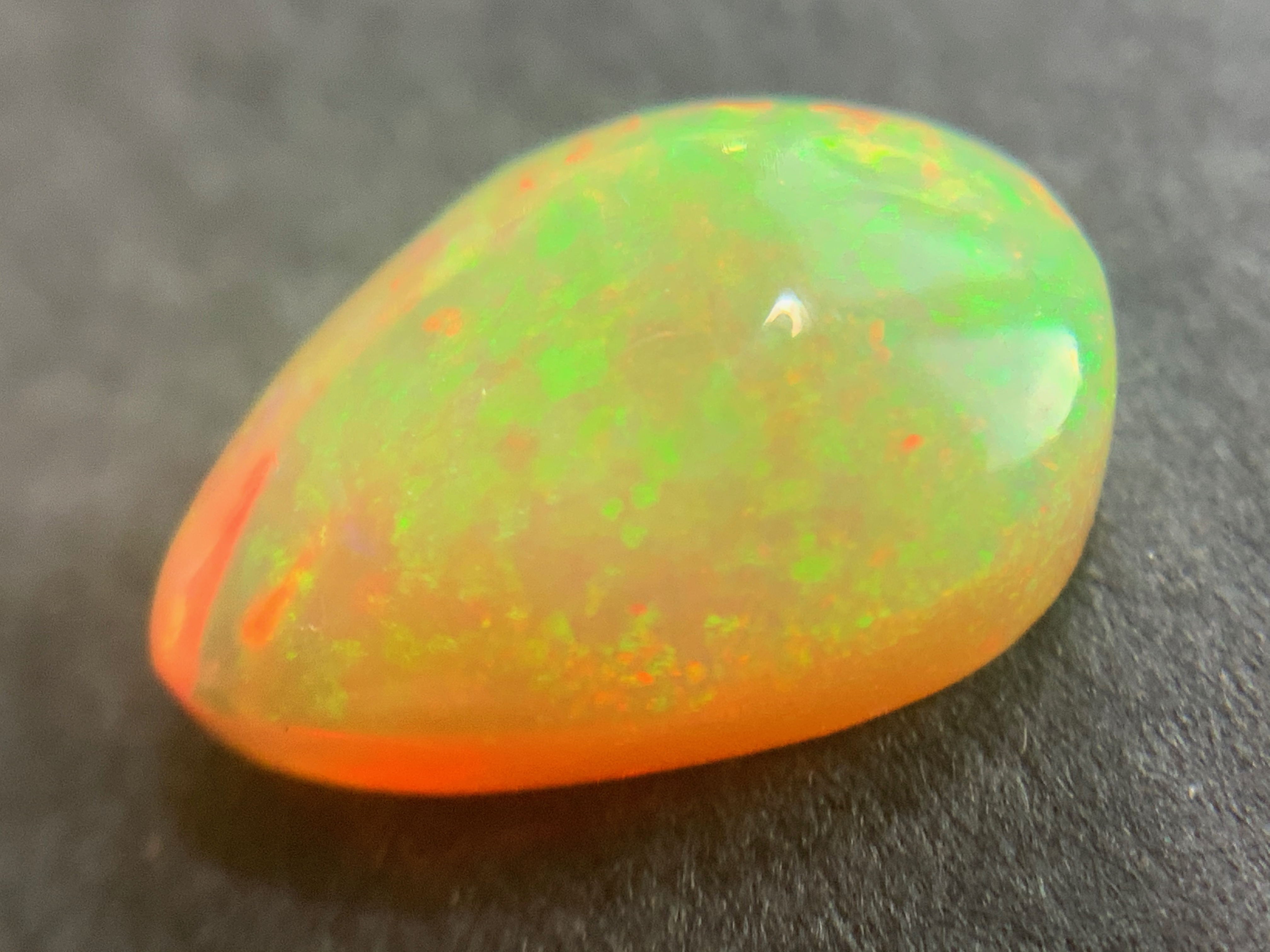 1 pc Rare Qualität !! Crystal Opal -Welo - 1.22 ct - B558