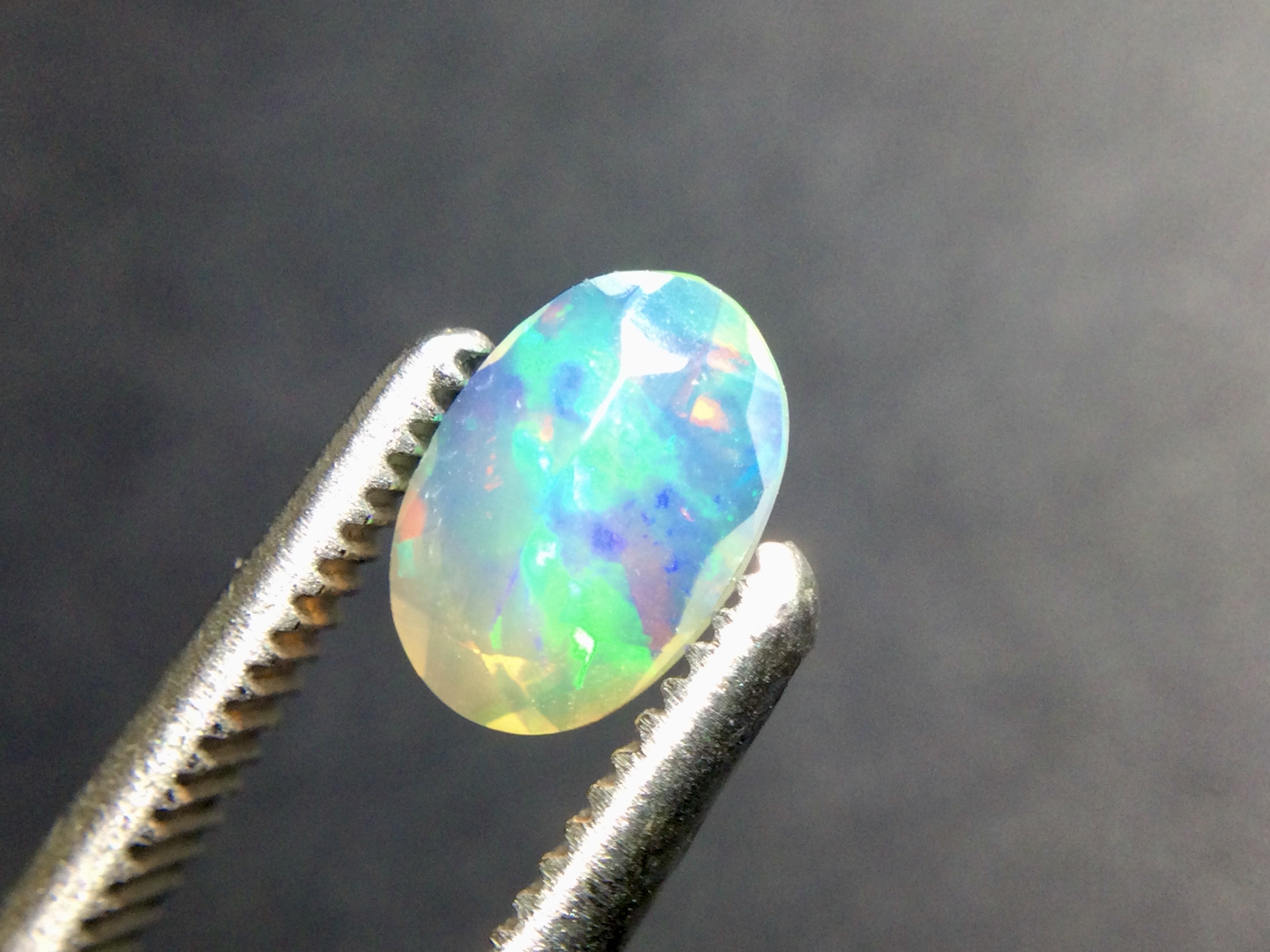  Konvolut von 6 ethiopischen( Welo) Crystal Opalen B 256 - 1.80 ct