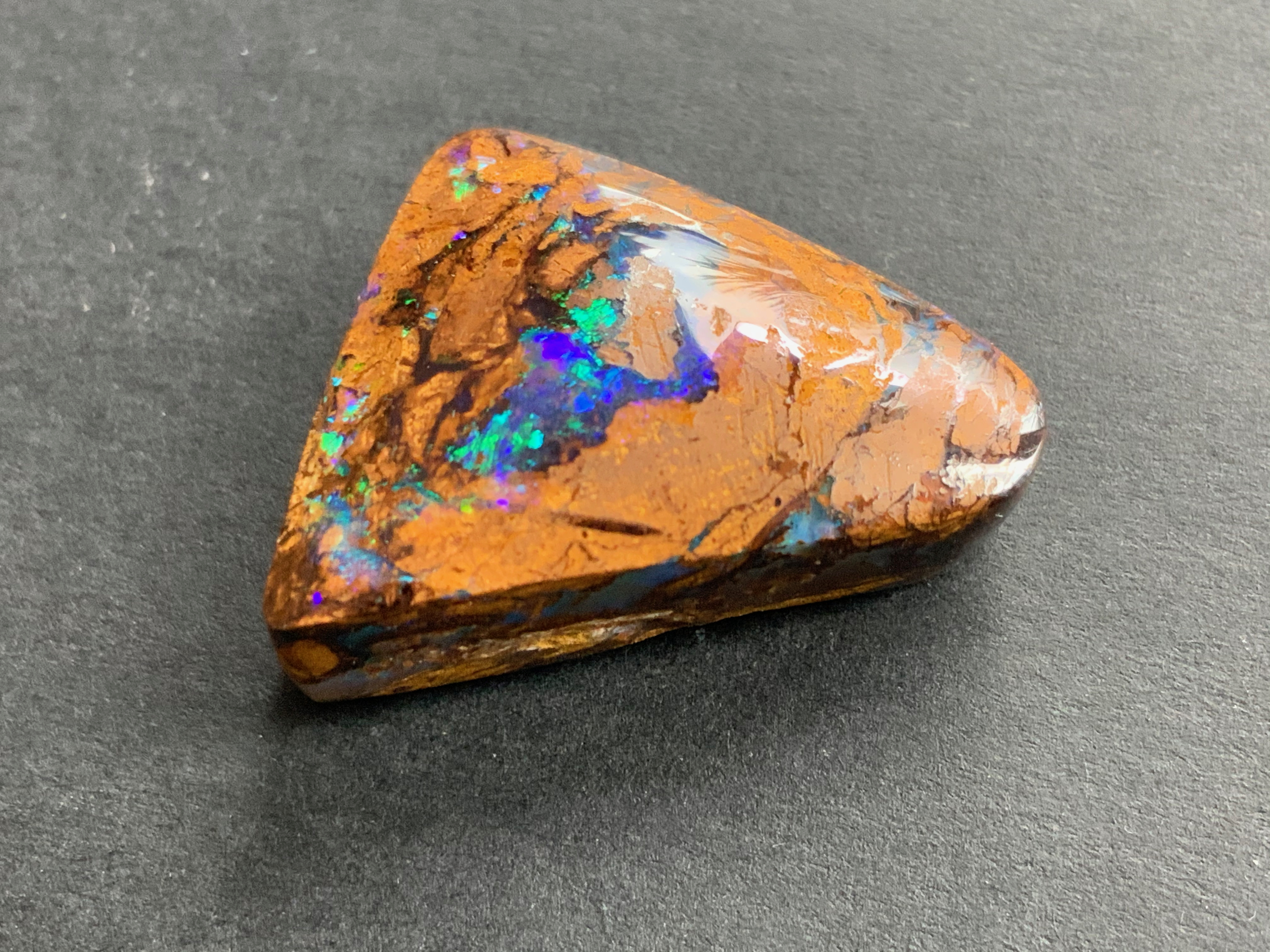 1 pcs YOWAH Opal - 20.00 ct -B622