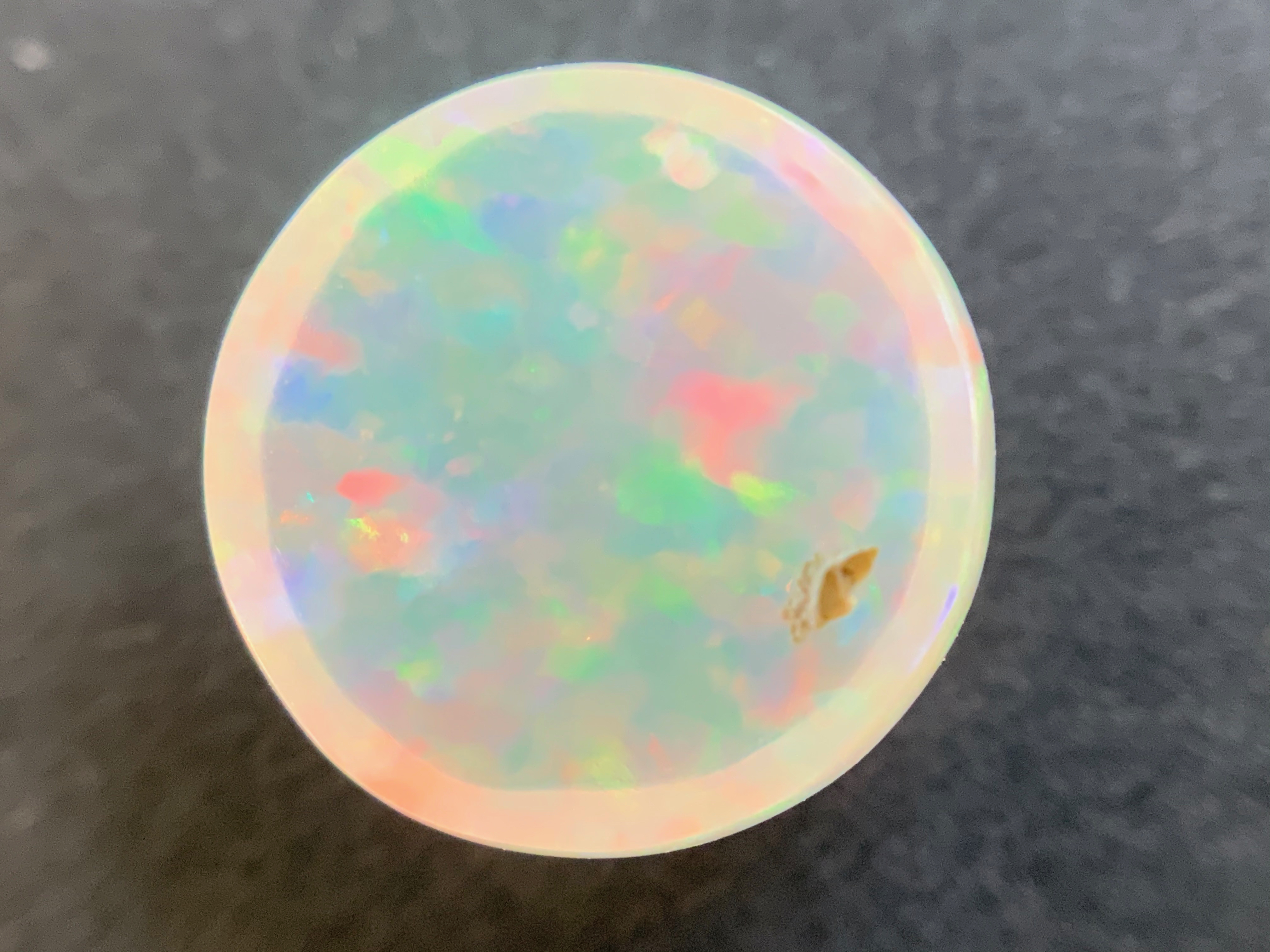 1 pcs Crystal Opal -Welo - 1.77 ct - B 605
