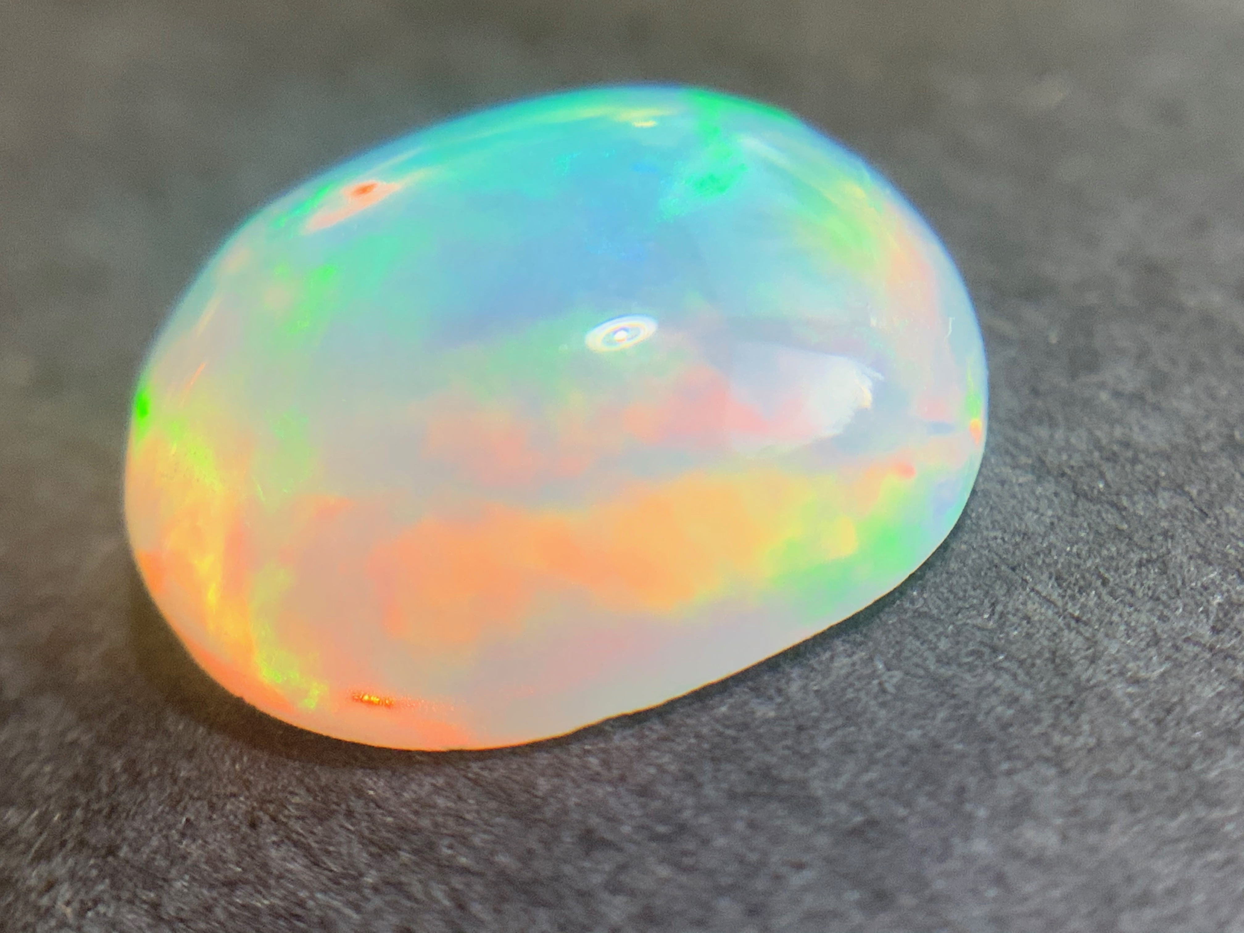 1 pc Rare Qualität !! Crystal Opal -Welo -2.00 ct - B557