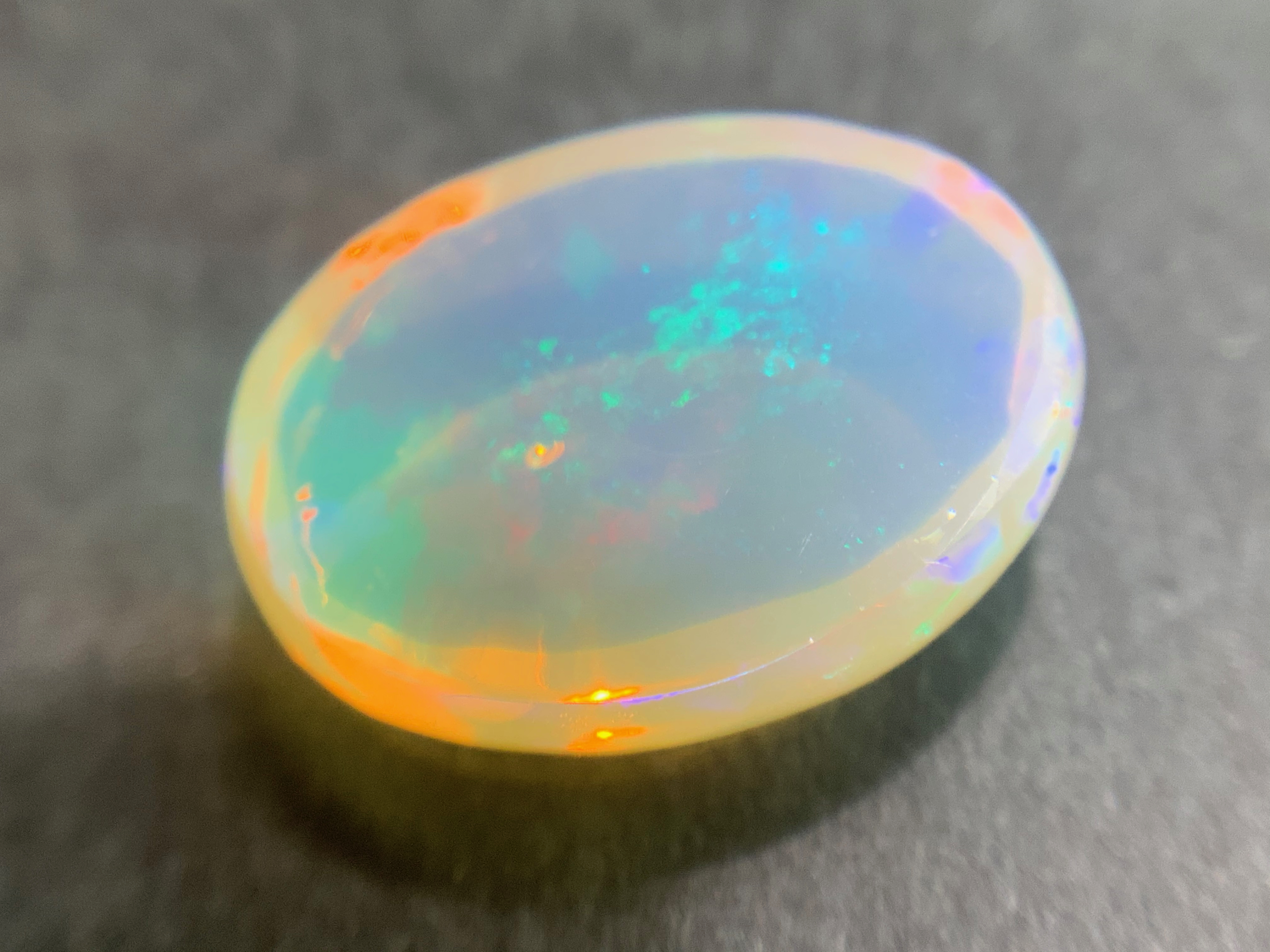 1 pc Crystal Opal -Welo -4.65 ct - B548
