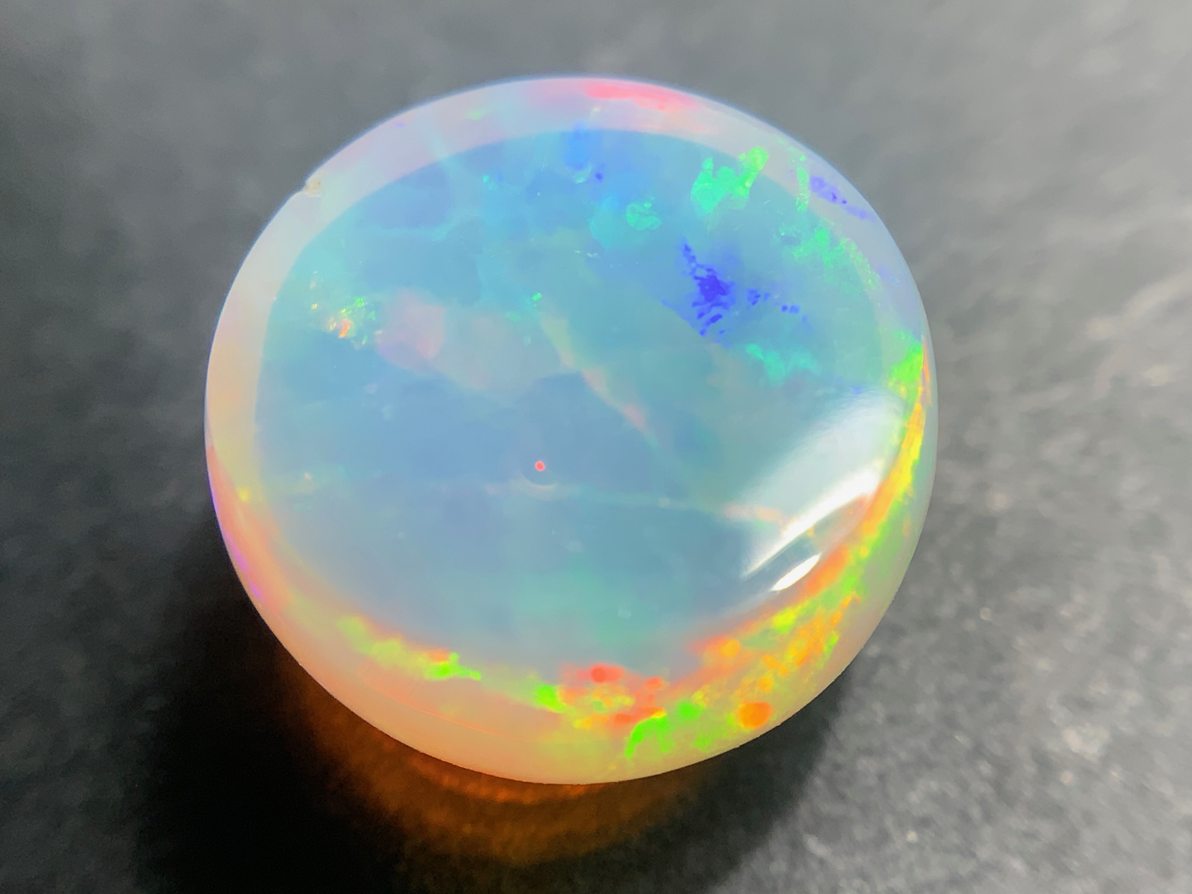 1 pcs Crystal Opal -Welo - 2.80 ct - B 601