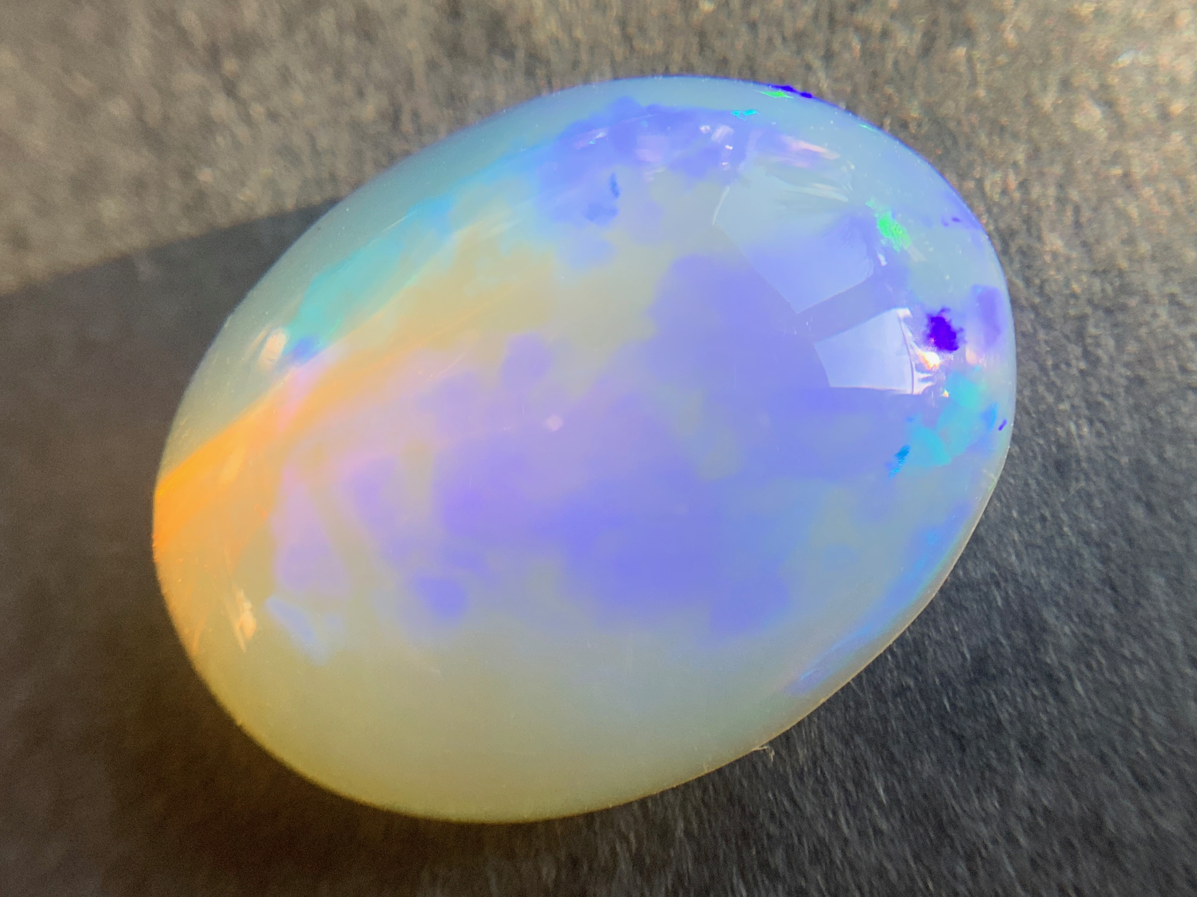 1 pc Crystal Opal -Welo -4.65 ct - B548