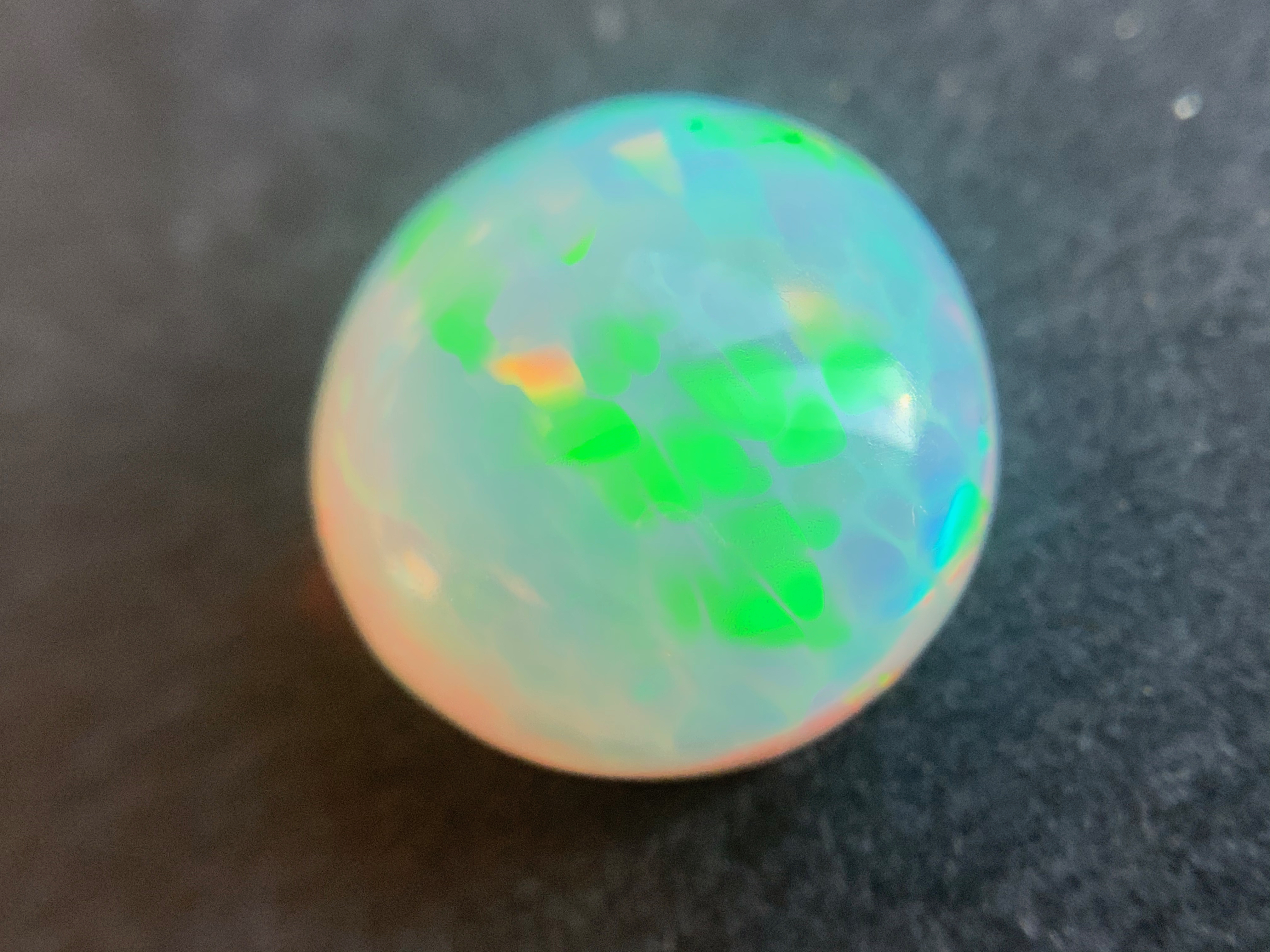 1 pcs  Crystal Opal -Welo - 2.00 ct - B 582