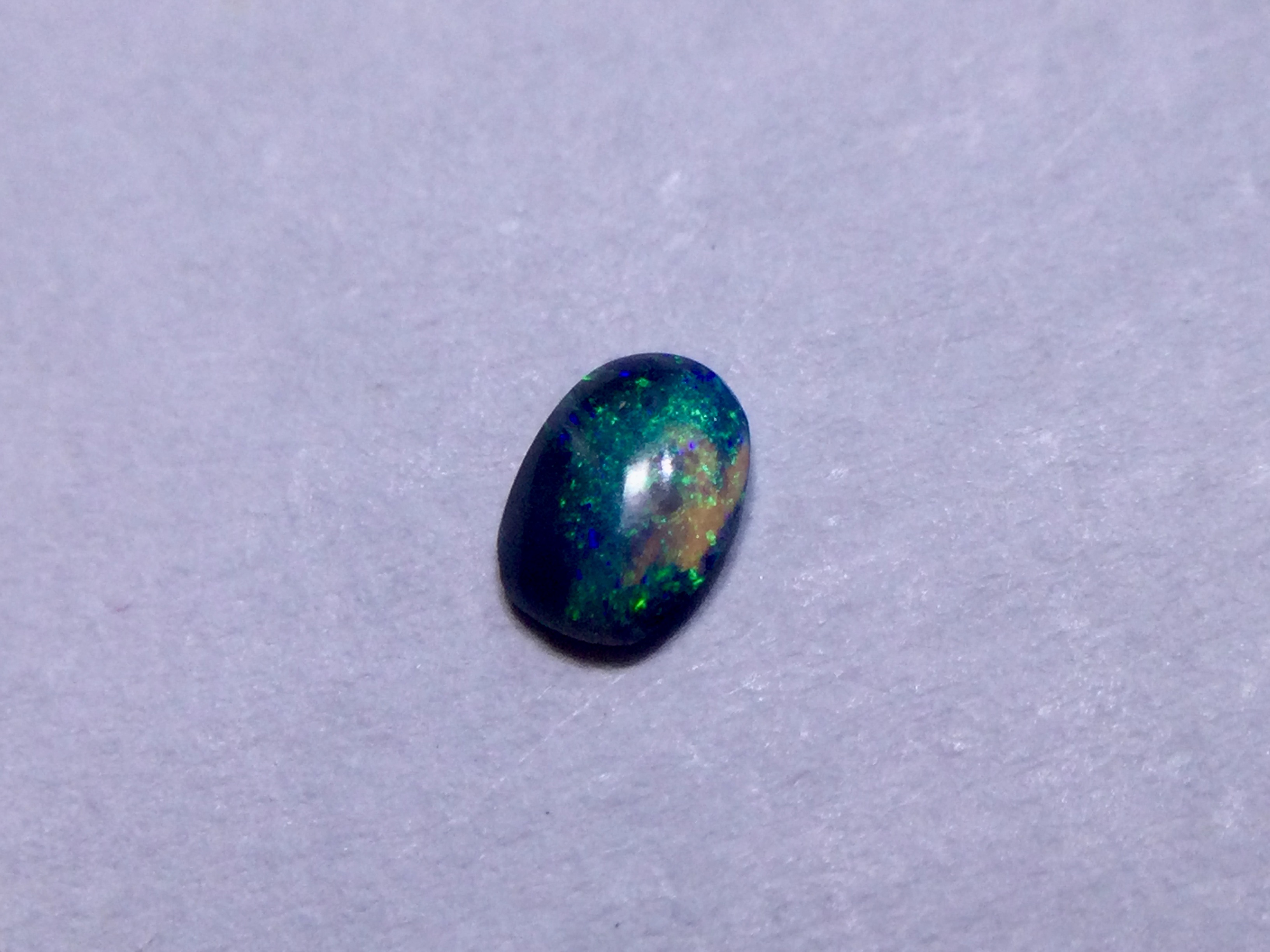  Konvolut von 26 australischen Lightning Ridge Dark Black Opalen B 373 - 2.47 ct