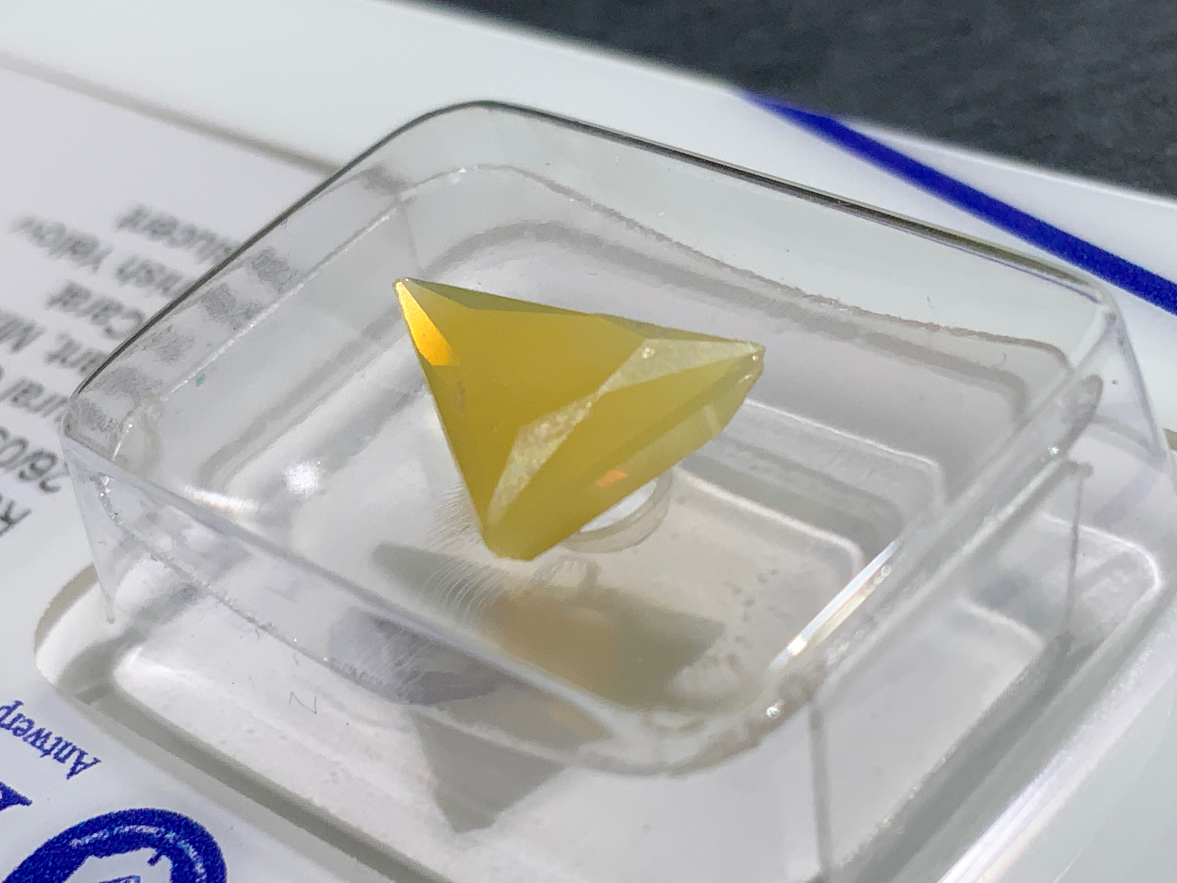 1 pcs  Opal  - 1.16 ct - B038