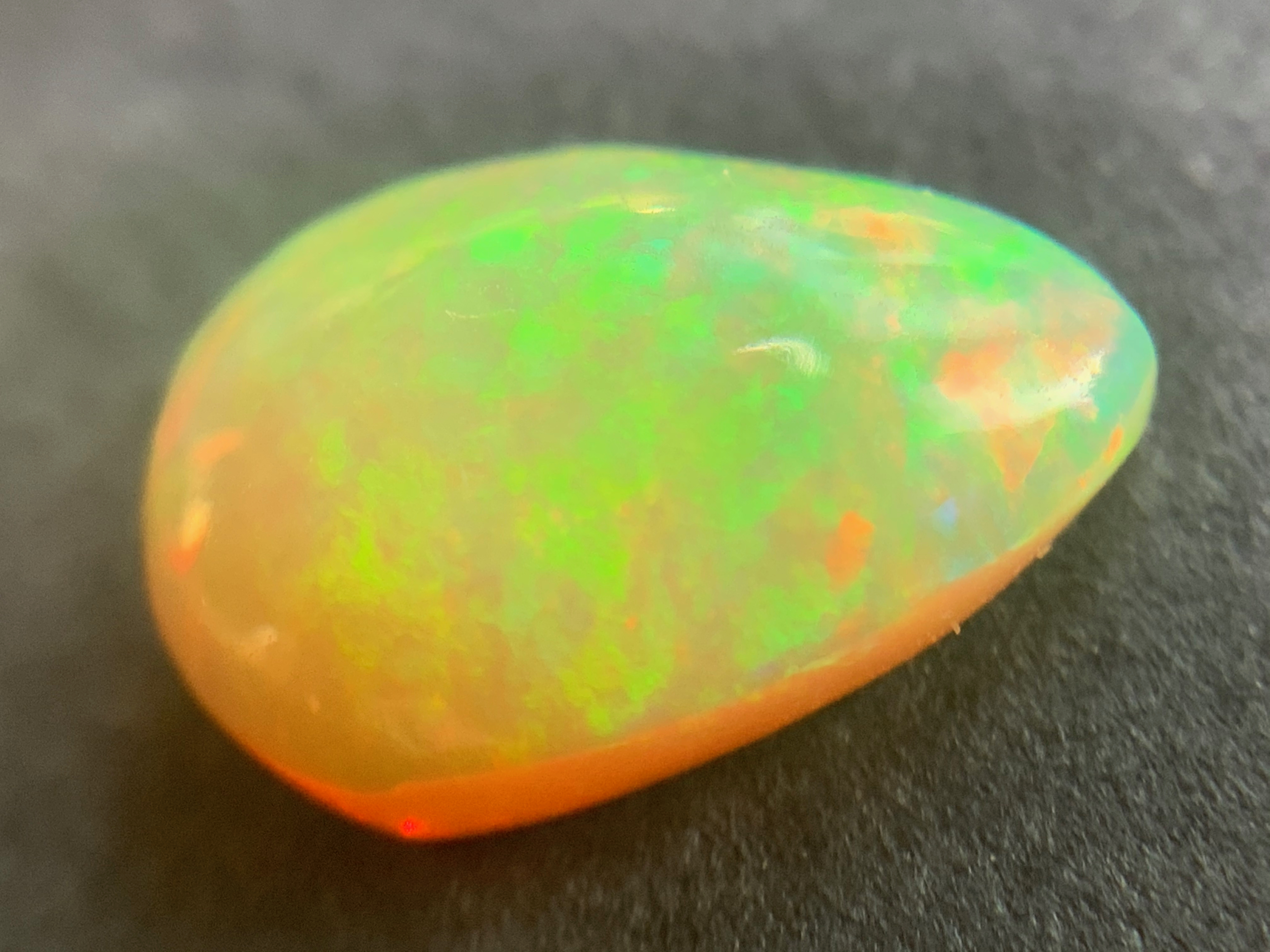1 pc Rare Qualität !! Crystal Opal -Welo - 1.22 ct - B558